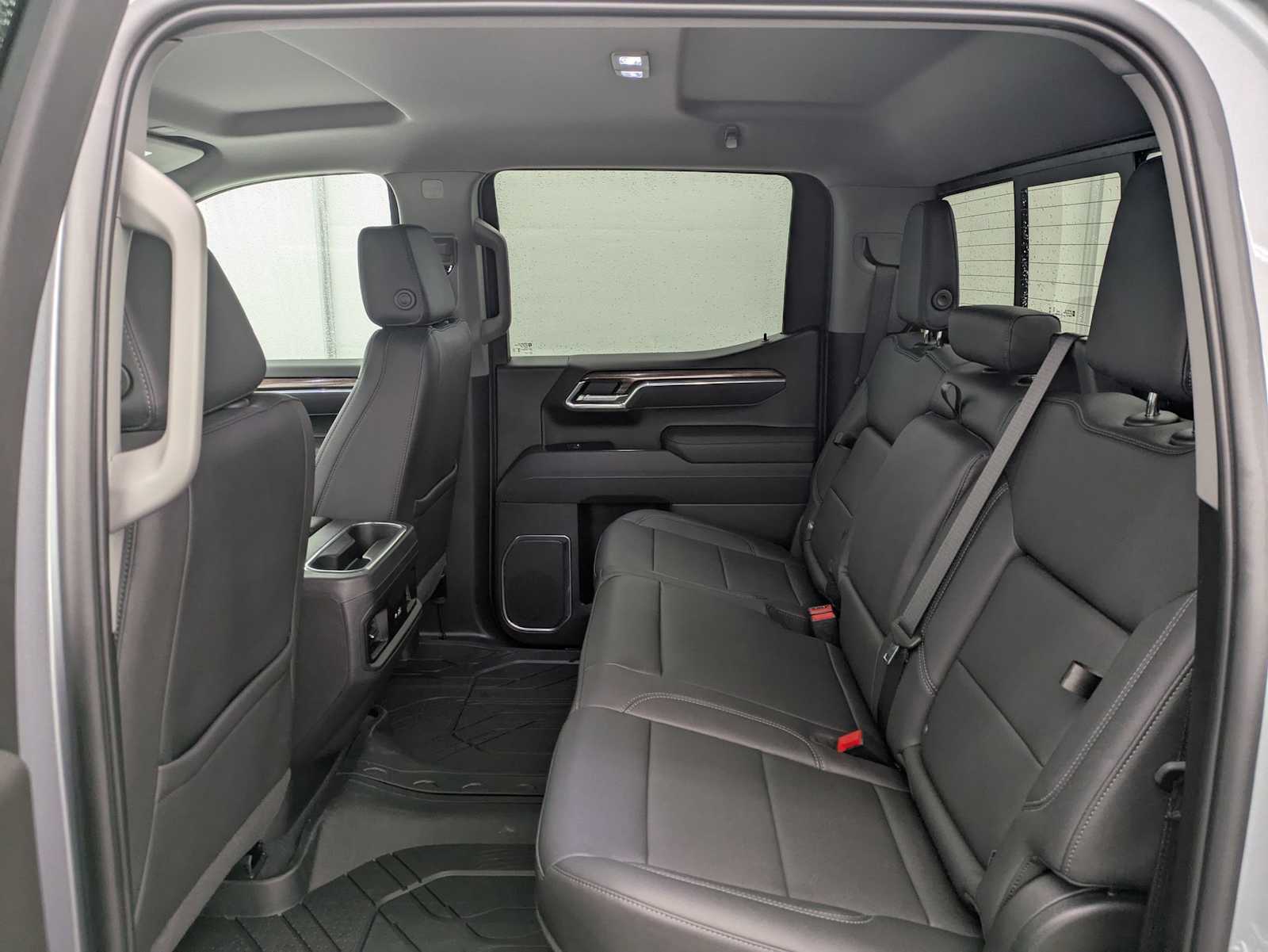 Thumbnail: 2026 Chevrolet Silverado 1500 - 21