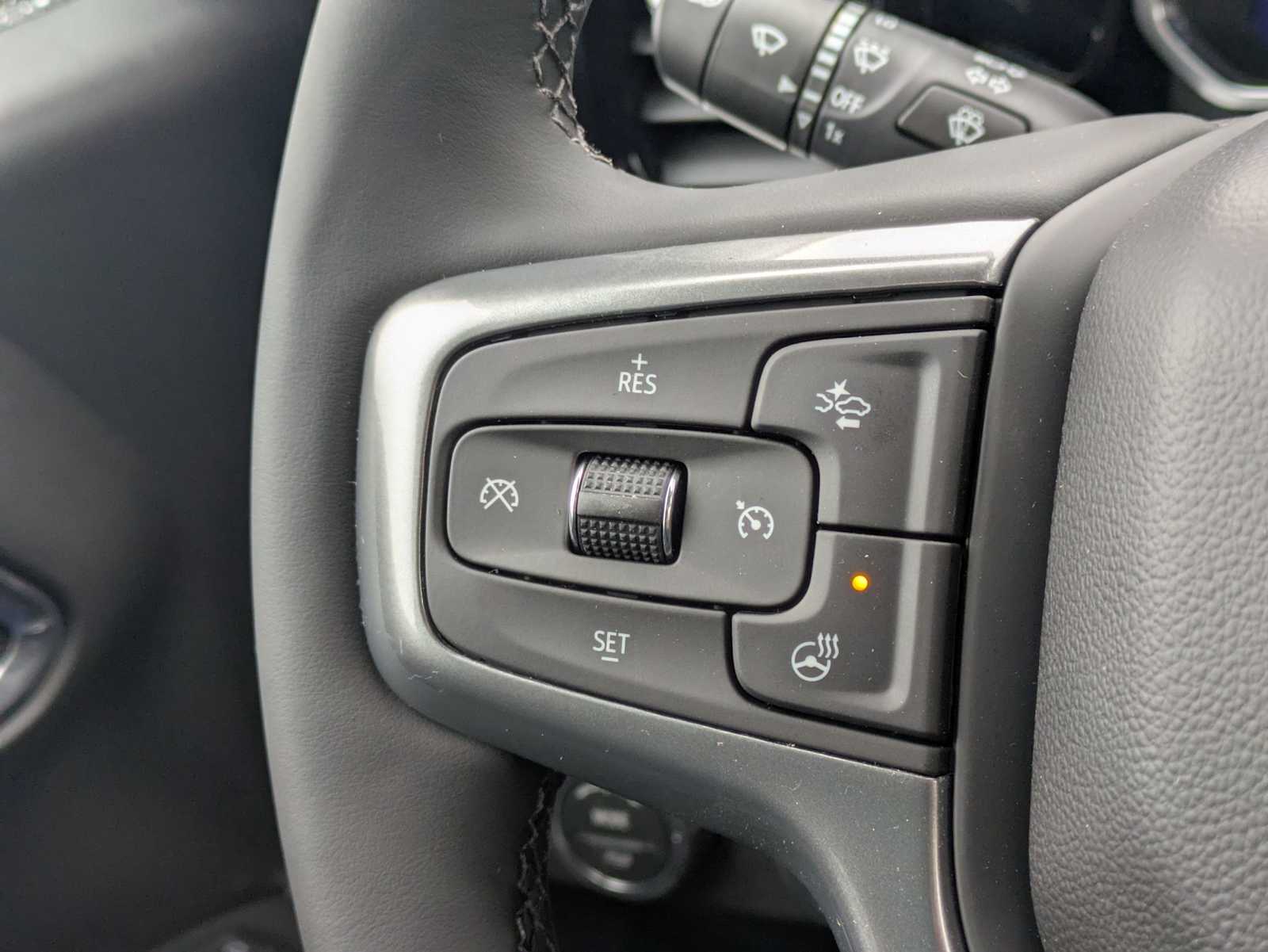 Thumbnail: 2026 Chevrolet Silverado 1500 - 25