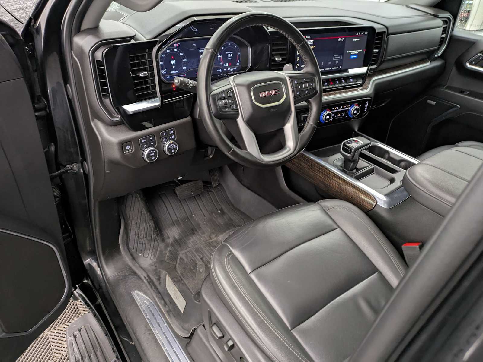 Thumbnail: 2024 GMC Sierra 1500 - 2