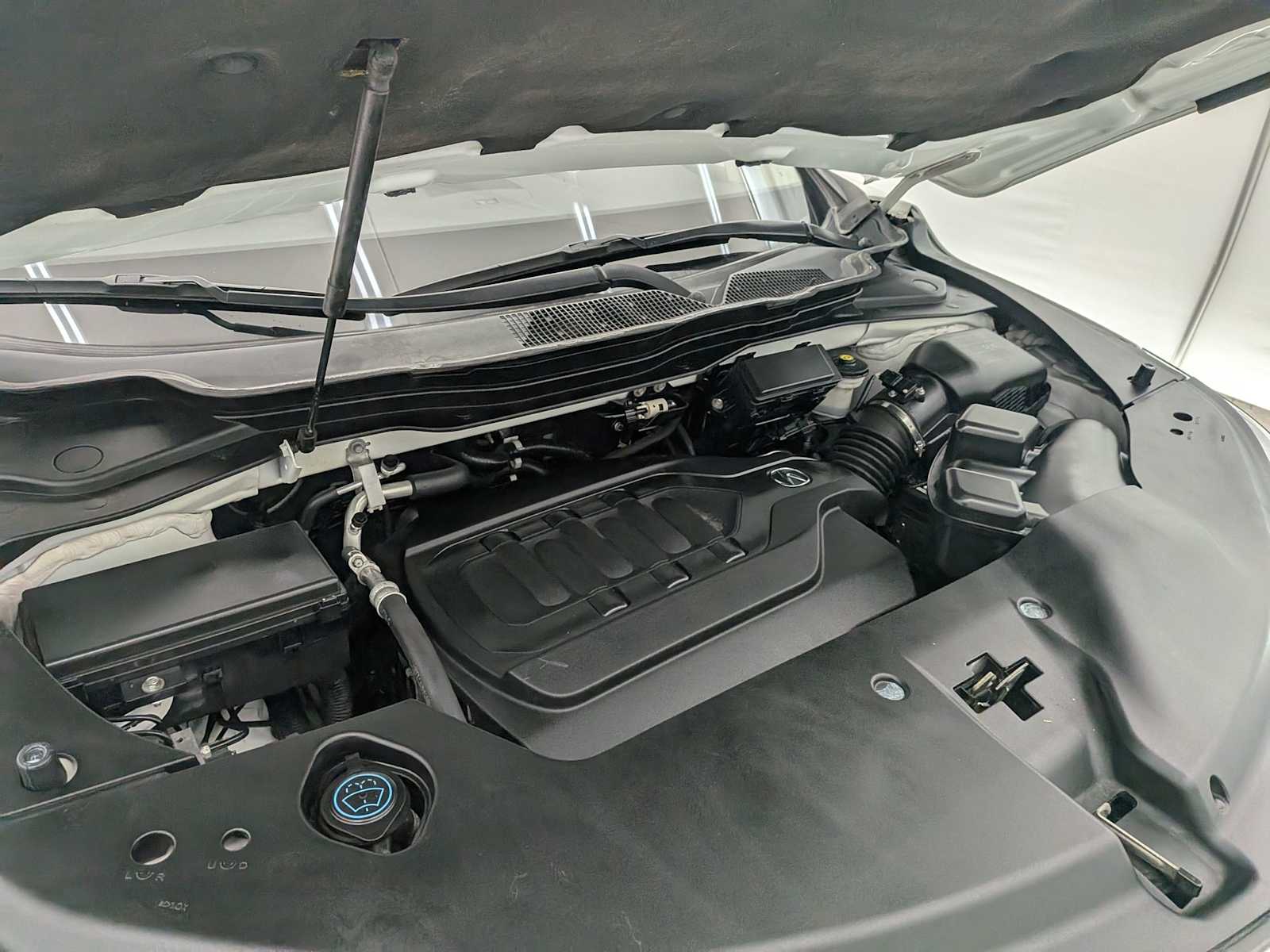 Thumbnail: 2018 Acura MDX - 14