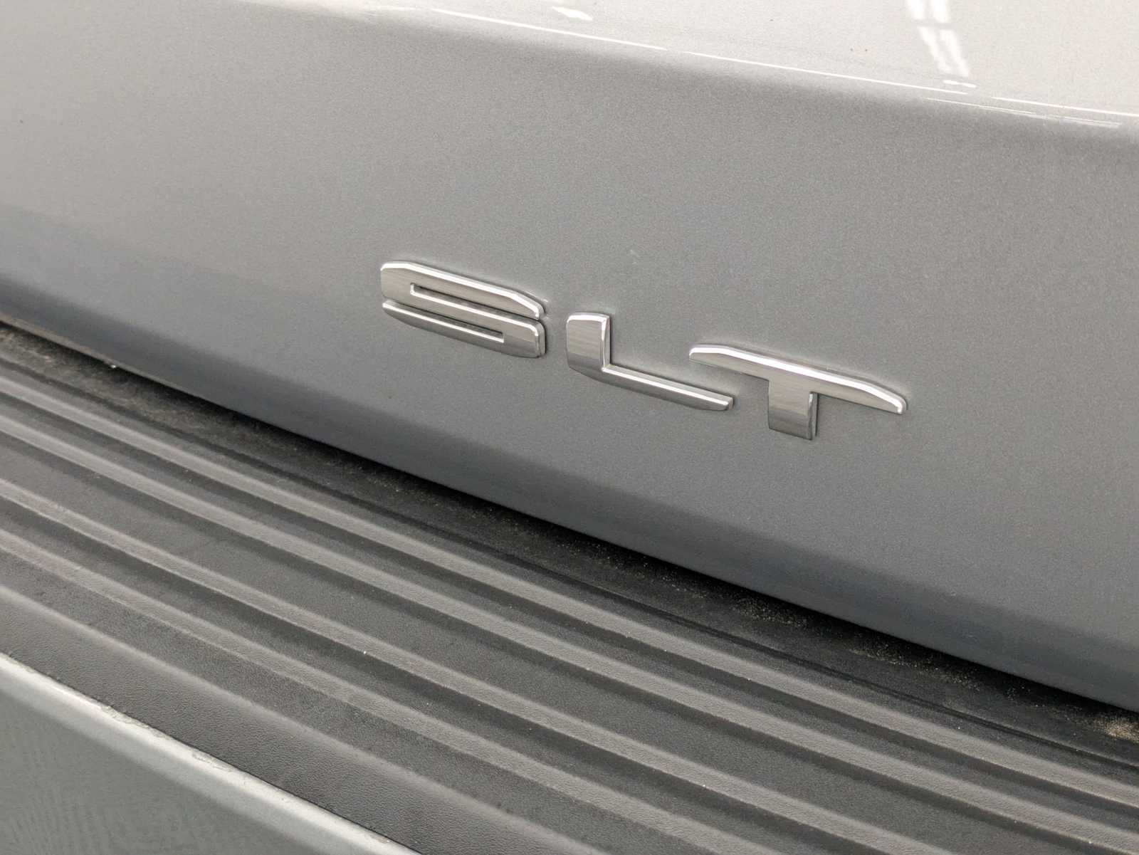 Thumbnail: 2024 GMC Yukon XL - 13
