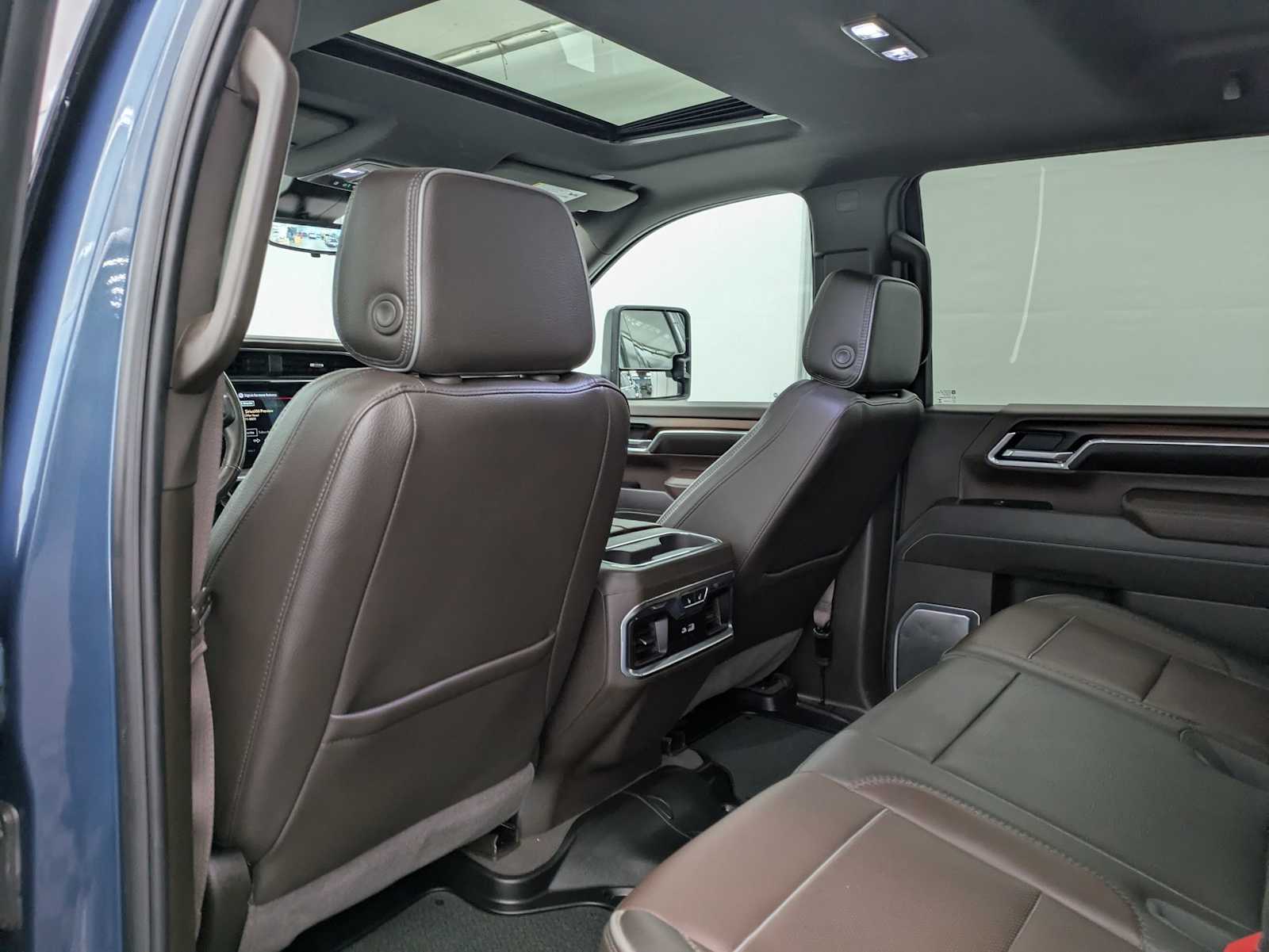 Thumbnail: 2025 GMC Sierra 2500 - 20