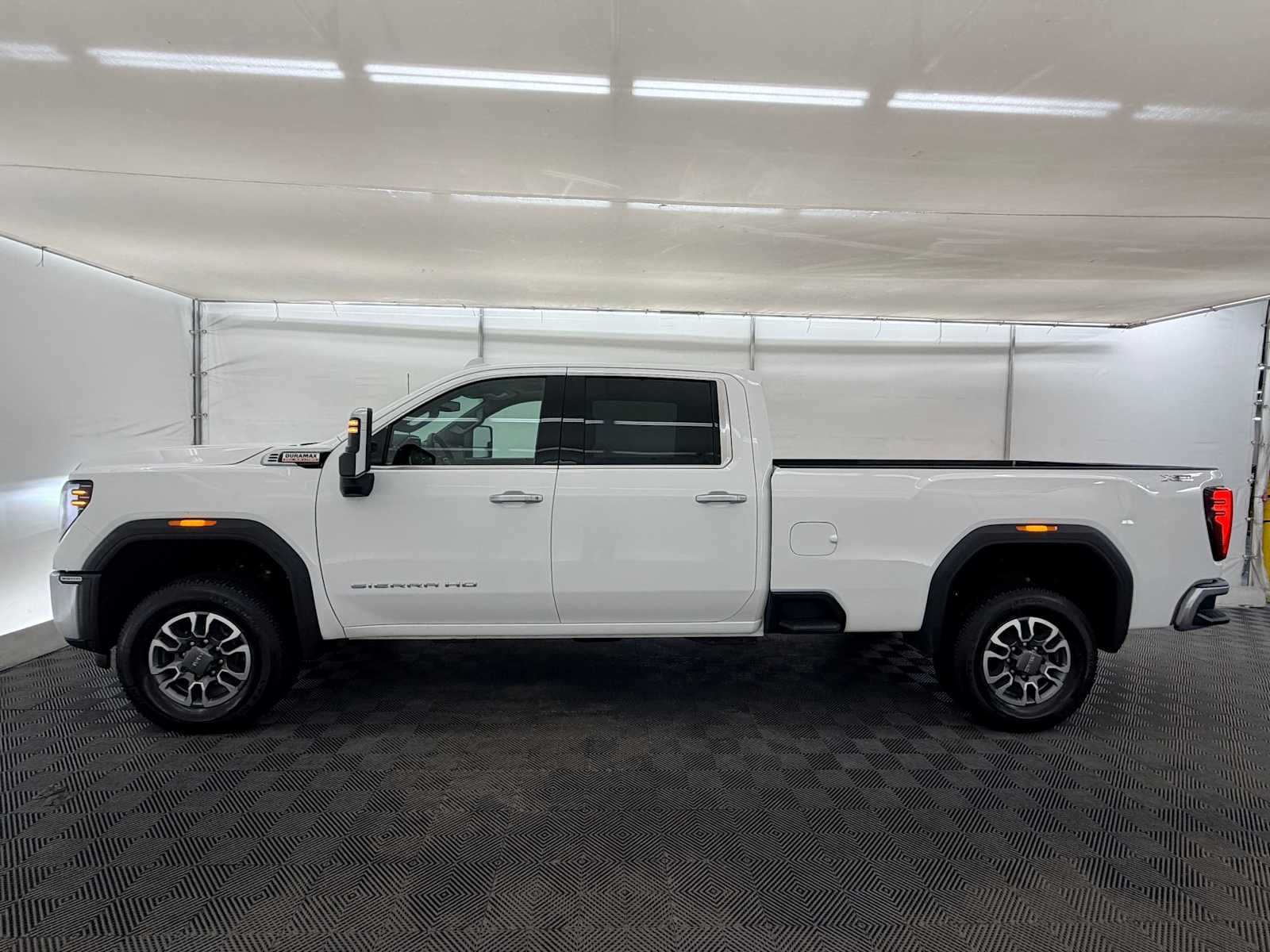 Thumbnail: 2025 GMC Sierra 3500 - 3