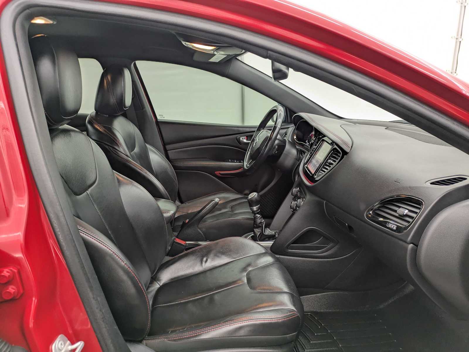 Thumbnail: 2016 Dodge Dart - 22