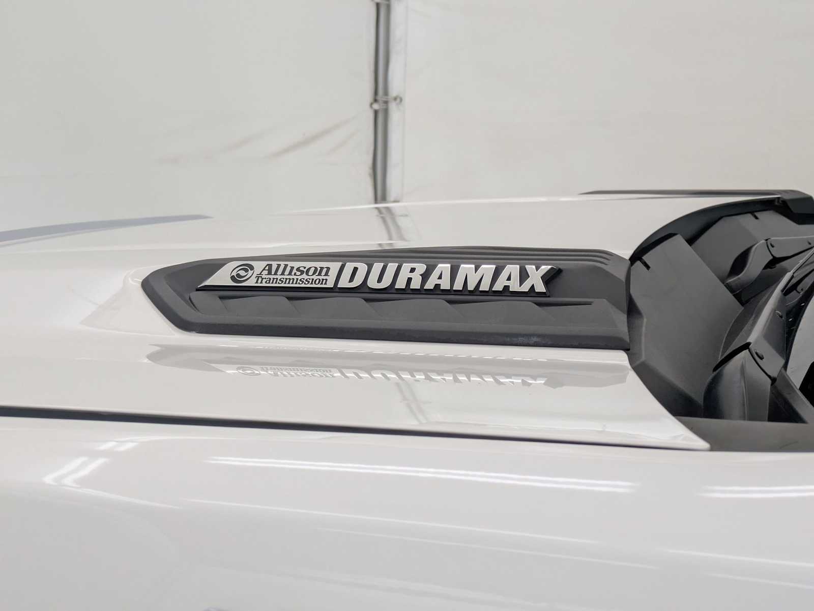 Thumbnail: 2024 Chevrolet Silverado 3500 - 12