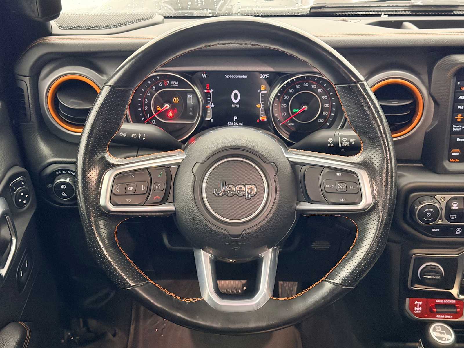 Thumbnail: 2022 Jeep Gladiator - 24