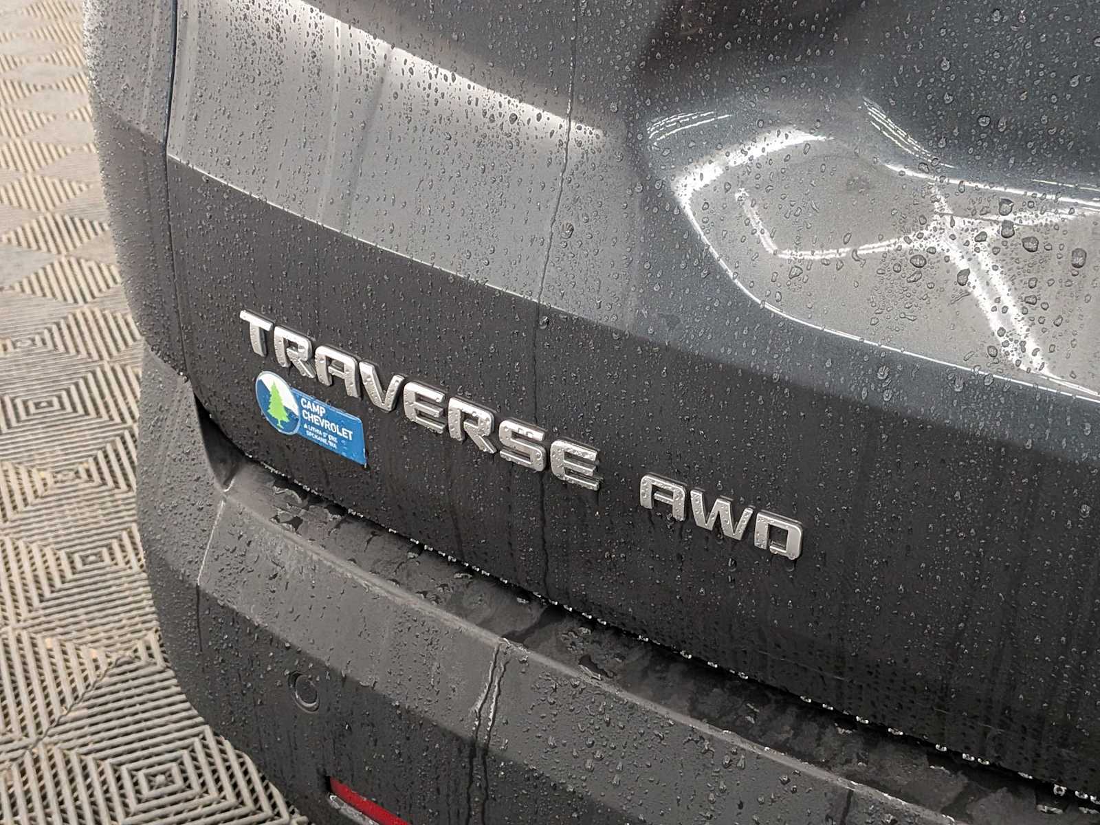 Thumbnail: 2018 Chevrolet Traverse - 12