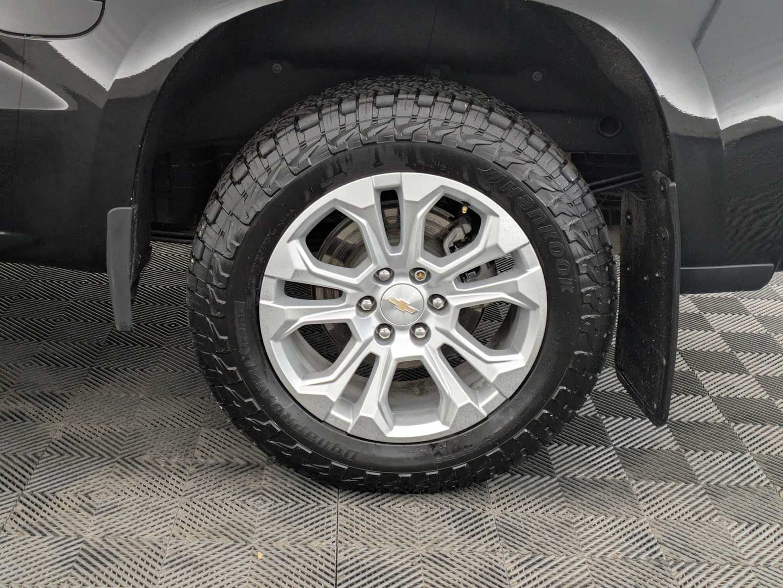 Thumbnail: 2024 Chevrolet Silverado 1500 - 16