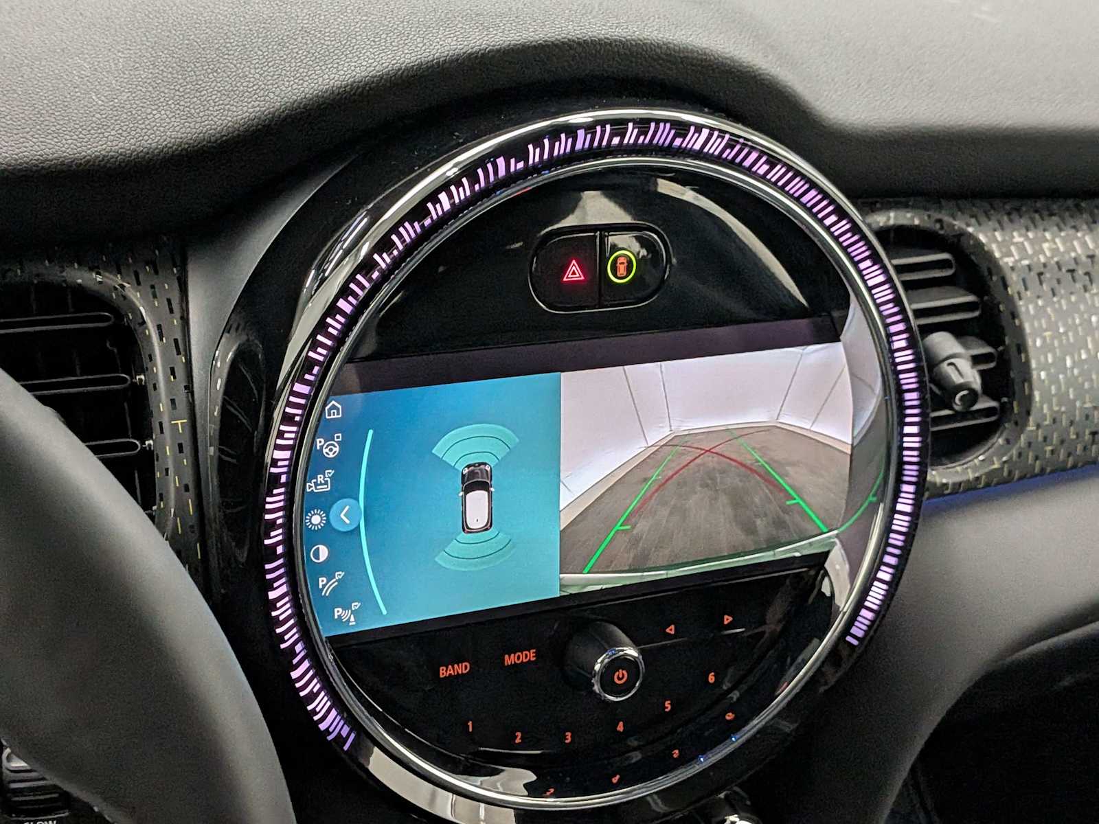 Thumbnail: 2022 MINI Cooper Hardtop - 28