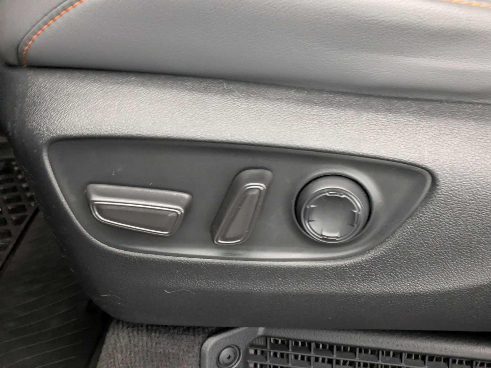 Thumbnail: 2024 Toyota Sienna - 17