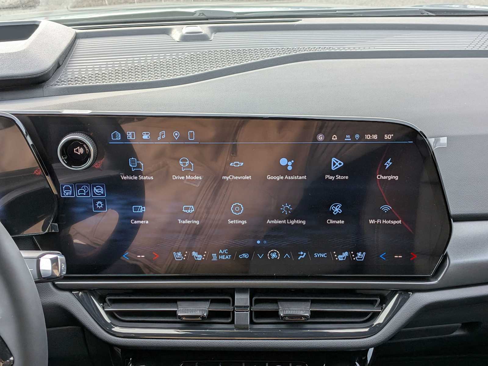 Thumbnail: 2026 Chevrolet Equinox - 28