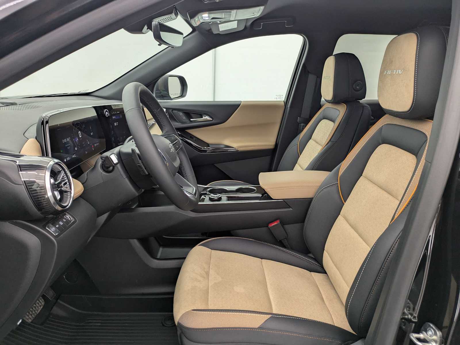 Thumbnail: 2026 Chevrolet Equinox - 16