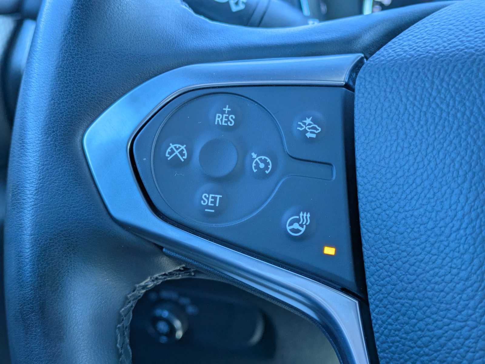 Thumbnail: 2024 Chevrolet Traverse - 25