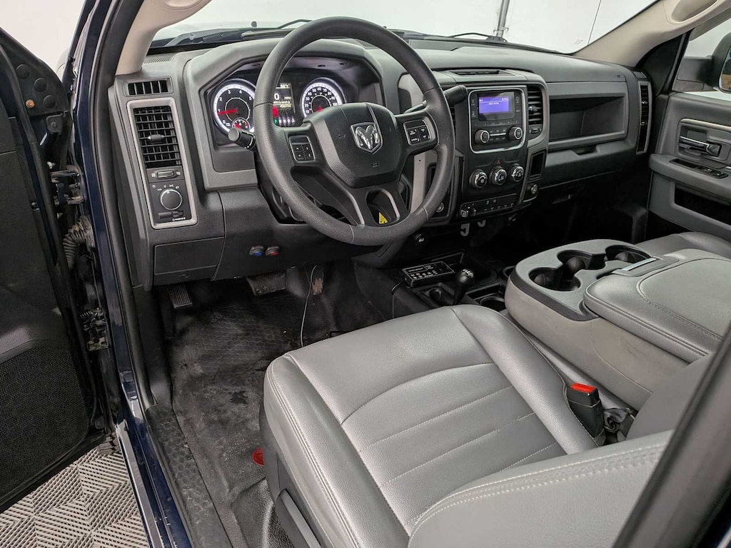 Used 2018 Ram 3500 Chassis Tradesman/SLT Truck Regular Cab