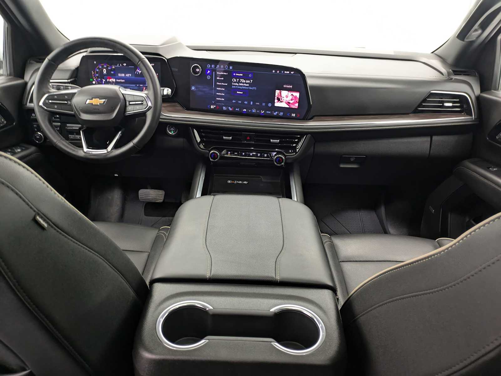 Thumbnail: 2025 Chevrolet Tahoe - 16