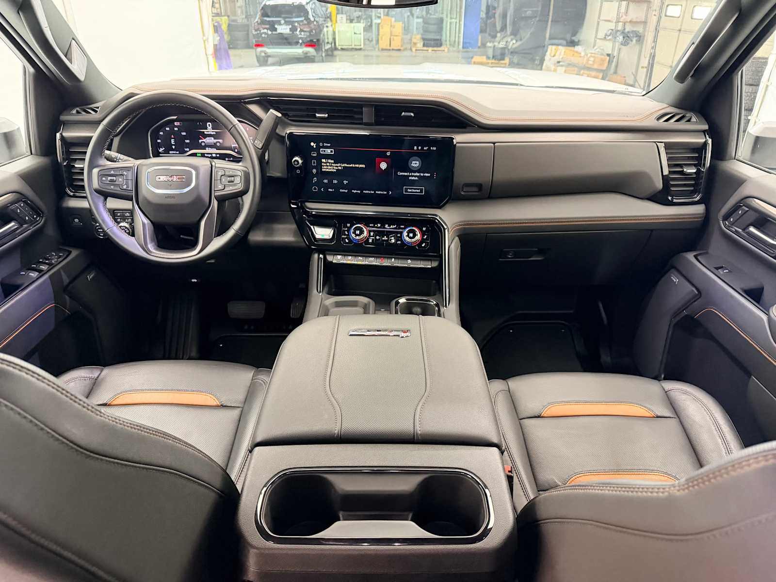 Thumbnail: 2024 GMC Sierra 3500 - 16