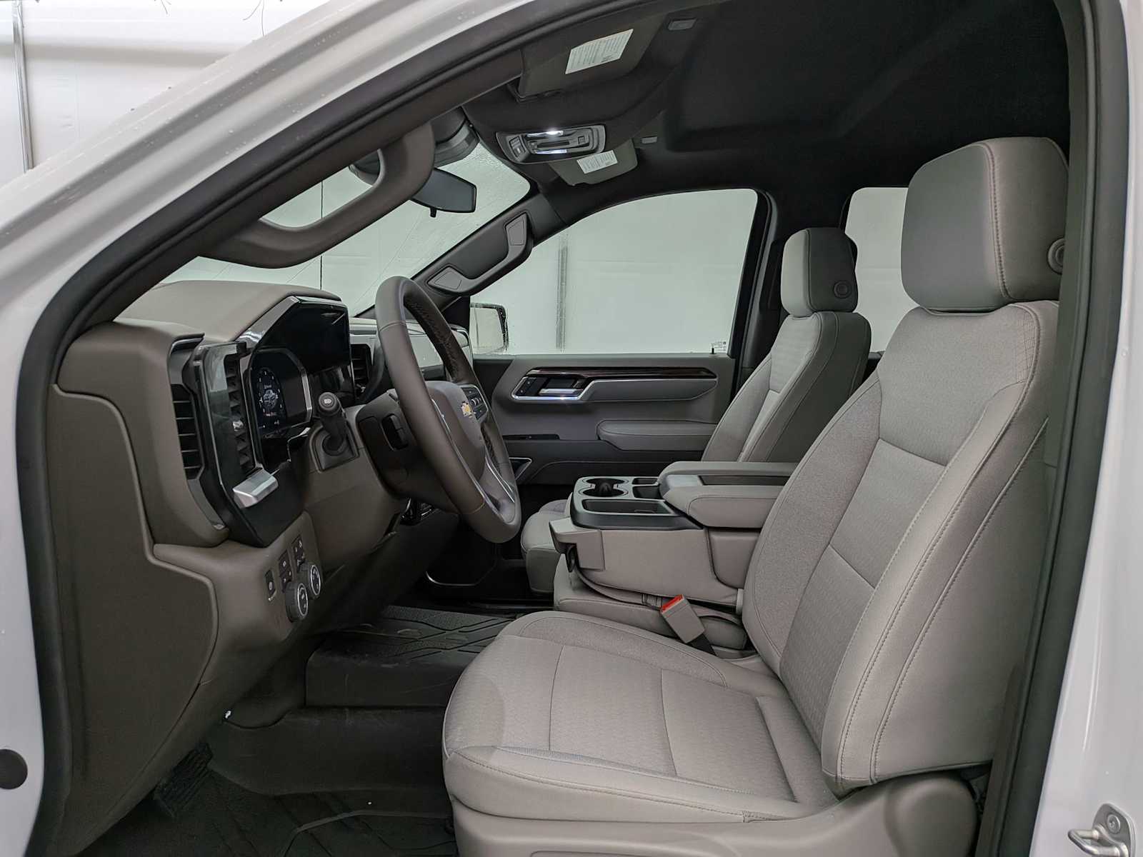 Thumbnail: 2026 Chevrolet Silverado 1500 - 20