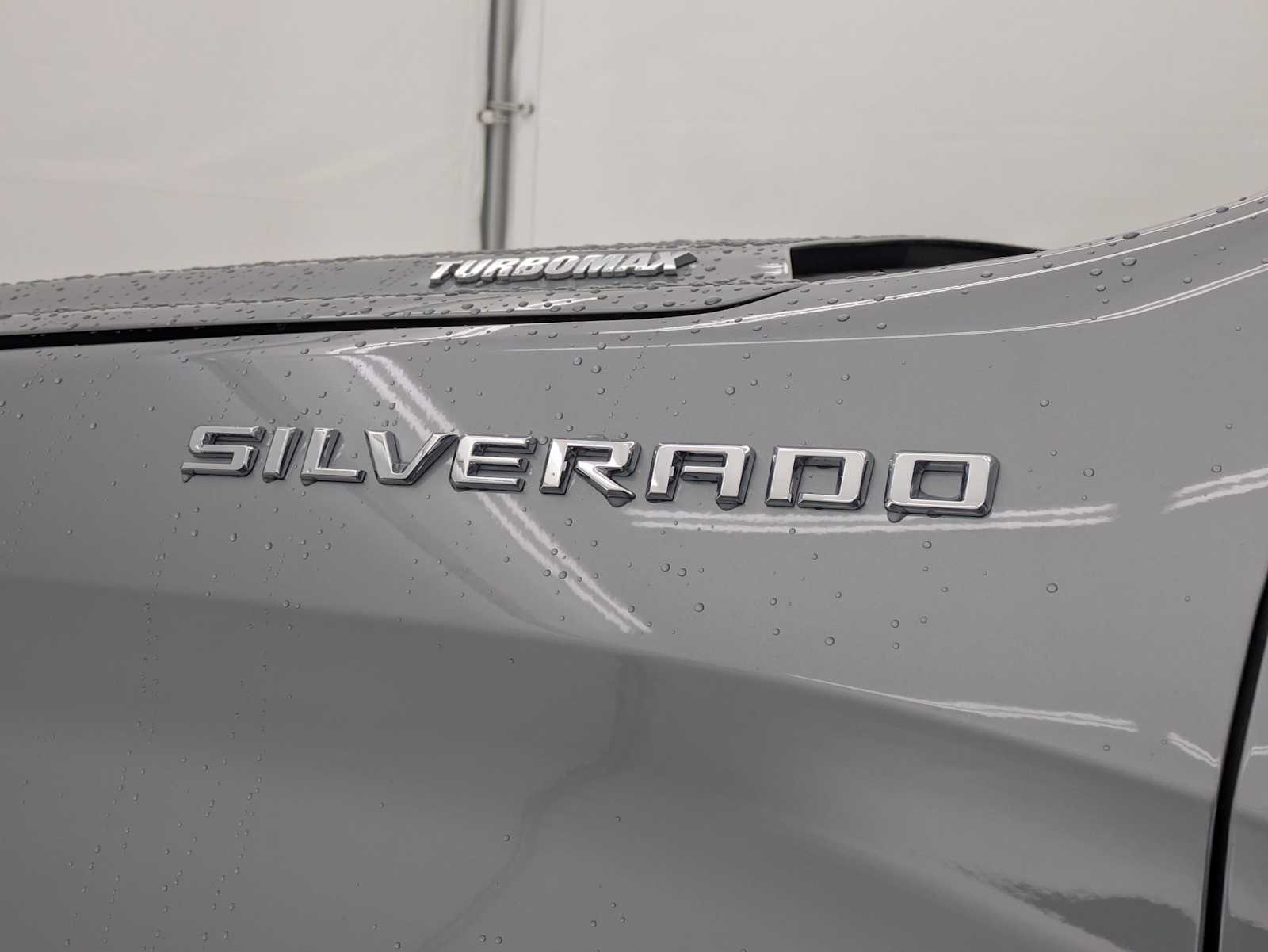 Thumbnail: 2026 Chevrolet Silverado 1500 - 11