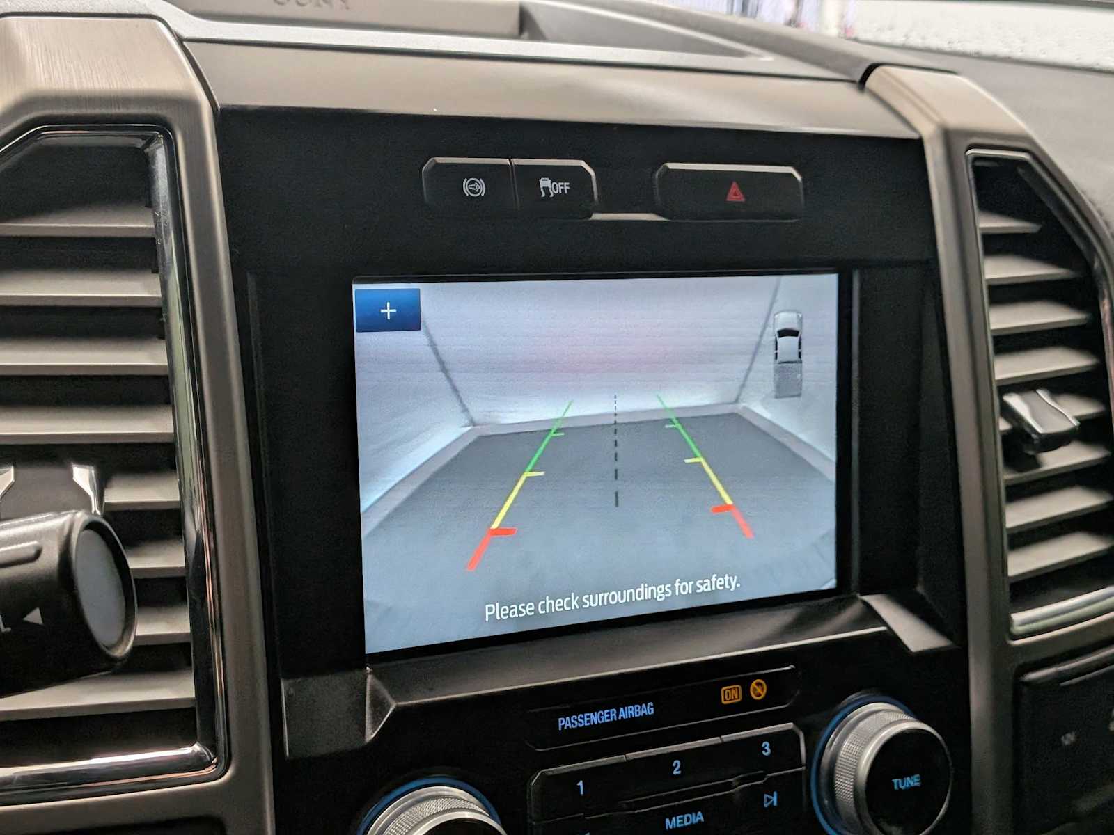 Thumbnail: 2017 Ford F-350 - 29