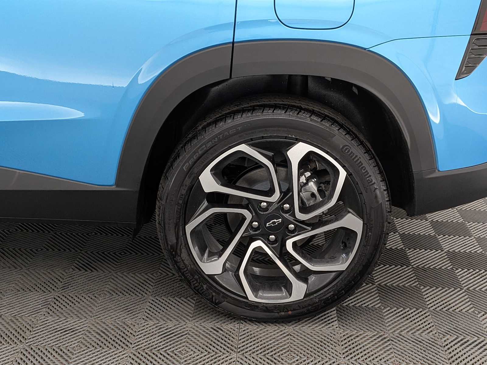 Thumbnail: 2025 Chevrolet Trax - 14