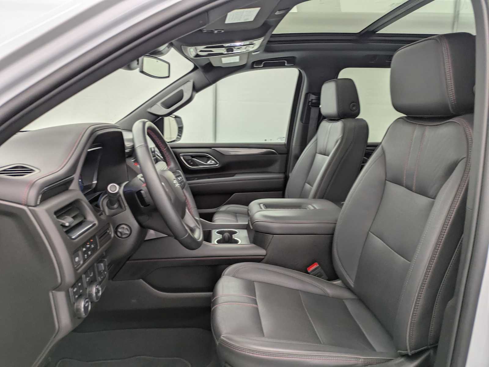 Thumbnail: 2024 Chevrolet Suburban - 17