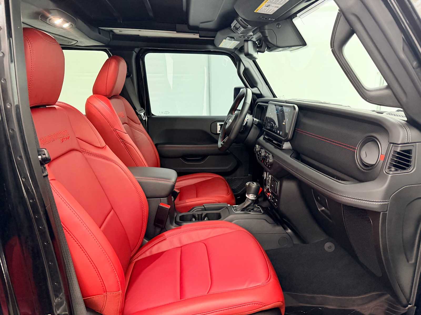 Thumbnail: 2024 Jeep Wrangler - 22