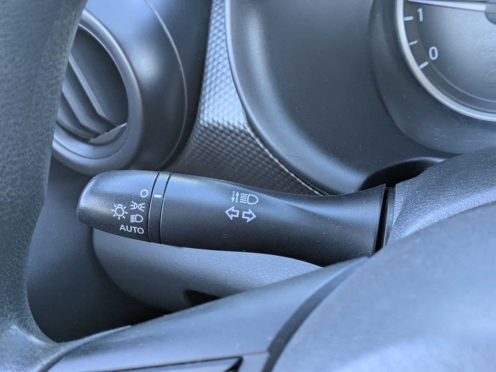 Thumbnail: 2018 Nissan Kicks - 26