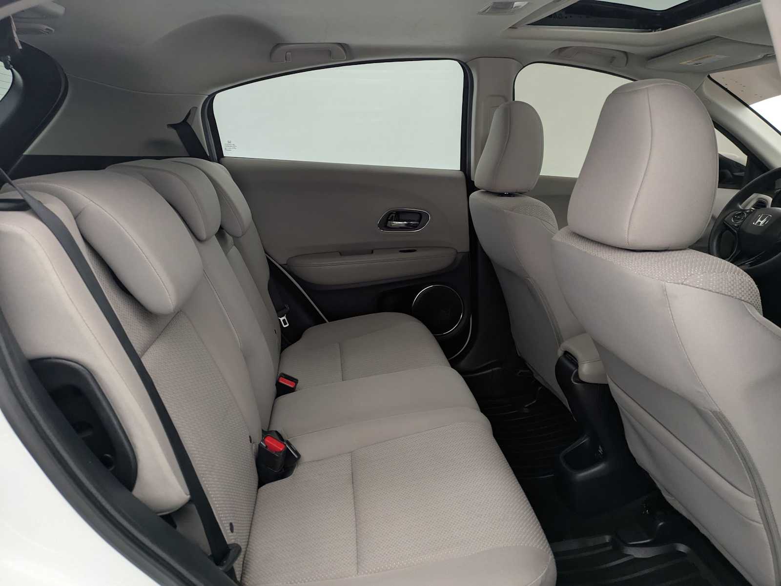 Thumbnail: 2018 Honda HR-V - 22