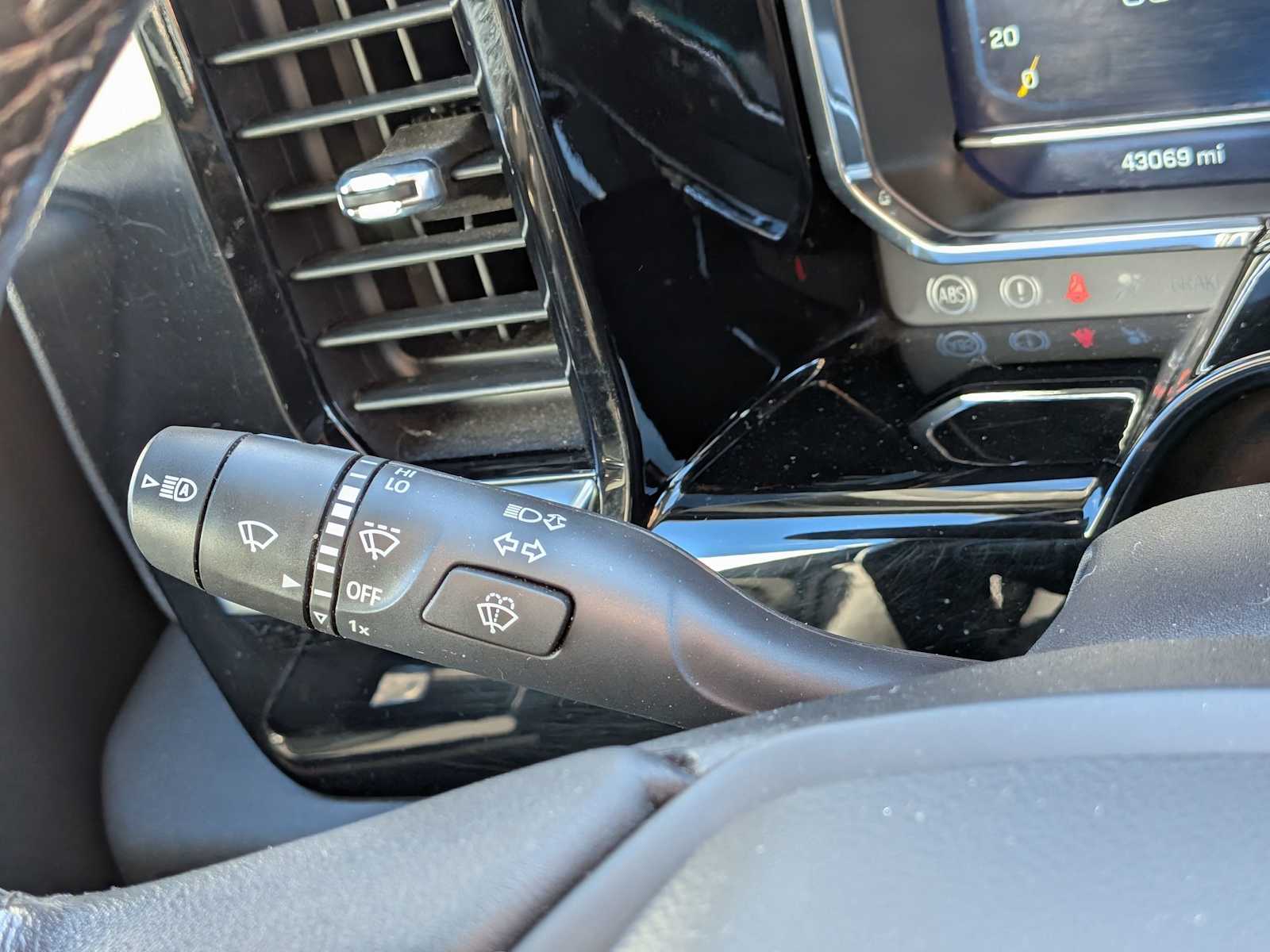 Thumbnail: 2022 Chevrolet Silverado 1500 - 28