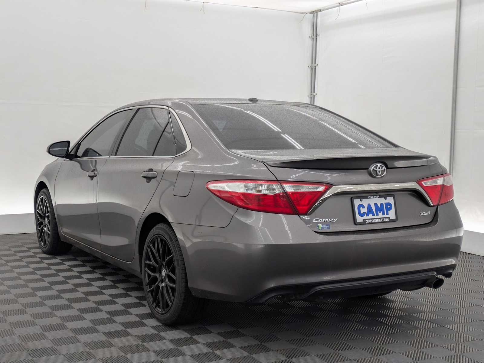 Thumbnail: 2017 Toyota Camry - 4