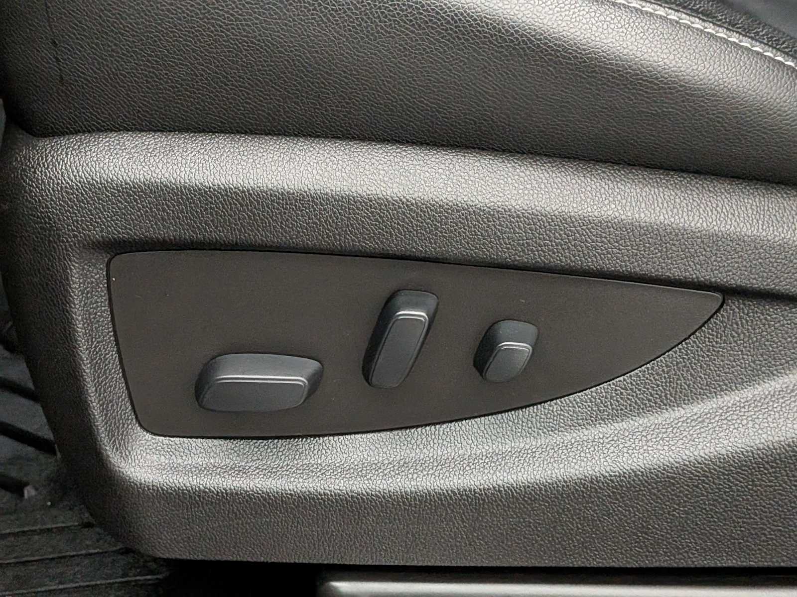 Thumbnail: 2019 Chevrolet Silverado 2500 - 20