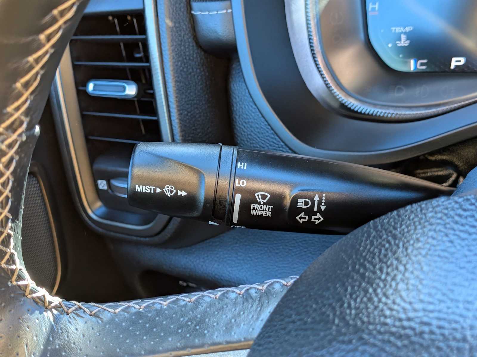 Thumbnail: 2023 RAM 1500 - 28