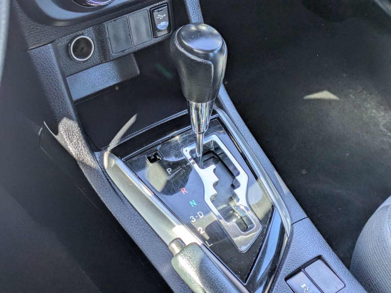 Thumbnail: 2015 Toyota Corolla - 29