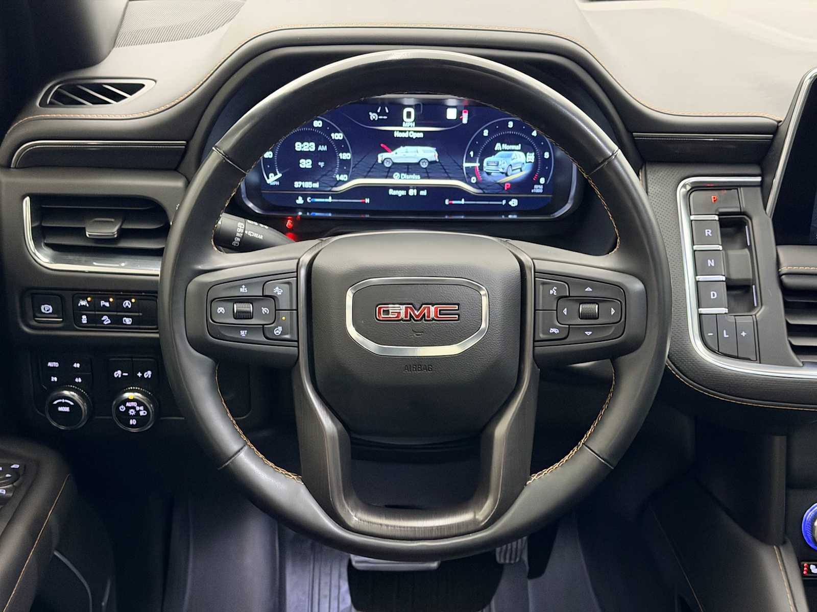 Thumbnail: 2023 GMC Yukon - 24