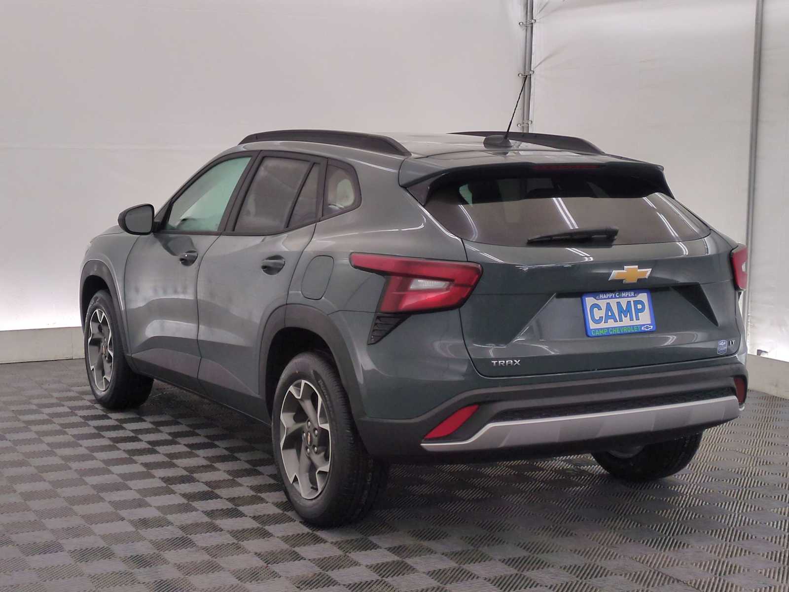 Thumbnail: 2026 Chevrolet Trax - 4