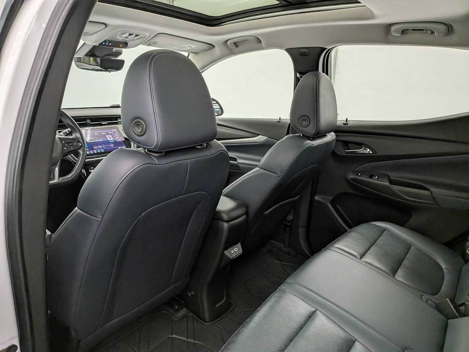 Thumbnail: 2022 Chevrolet Bolt EUV - 18