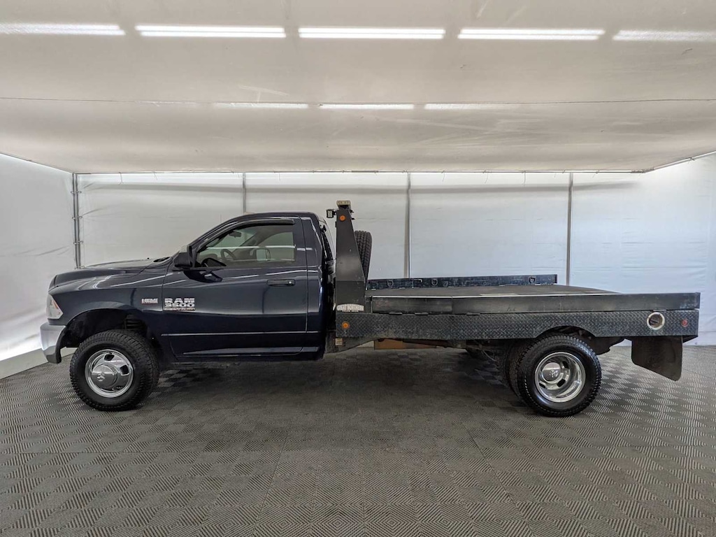 Used 2018 Ram 3500 Chassis Tradesman/SLT Truck Regular Cab
