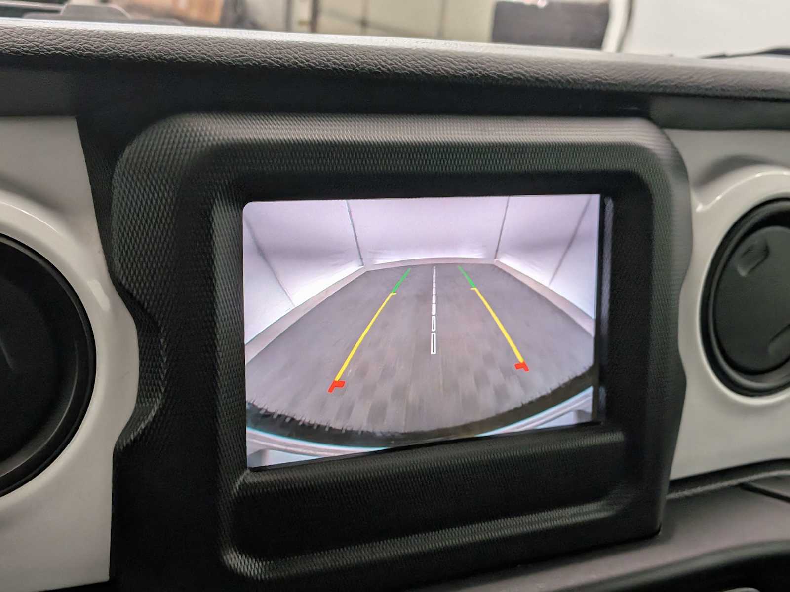 Thumbnail: 2021 Jeep Wrangler - 29