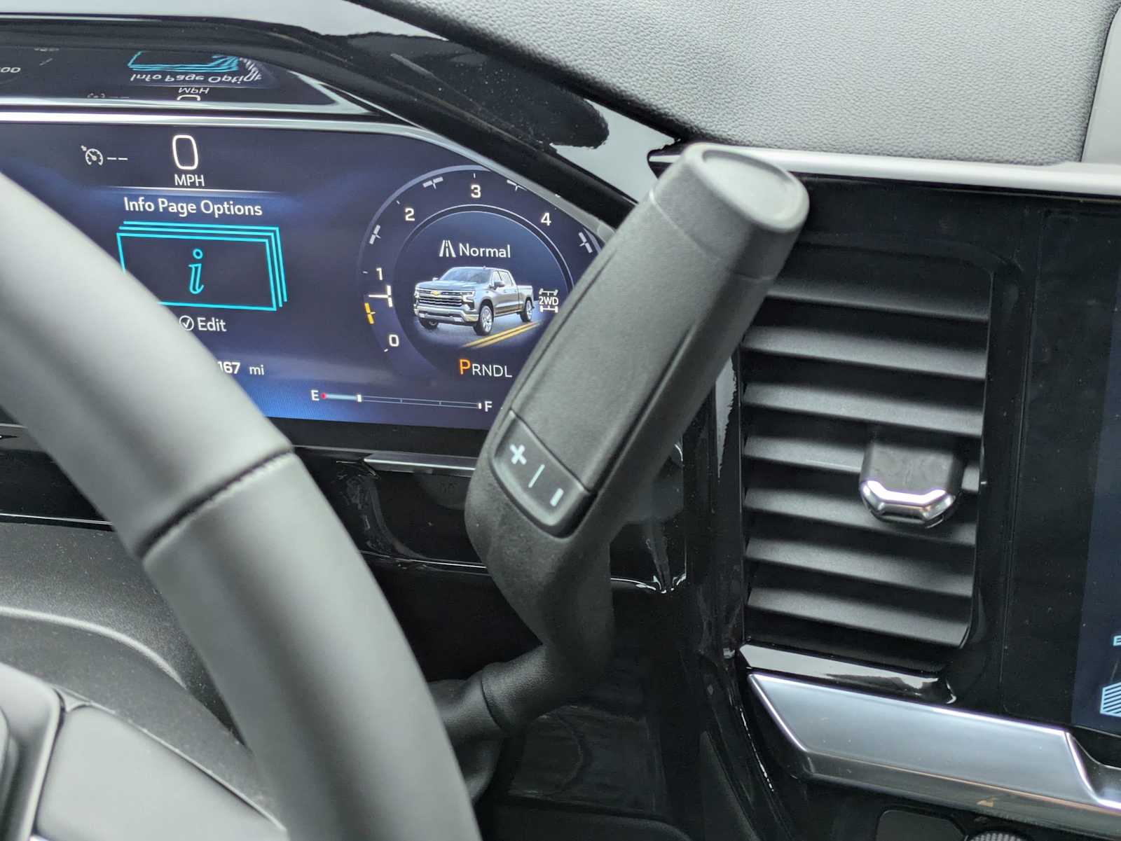 Thumbnail: 2026 Chevrolet Silverado 1500 - 32