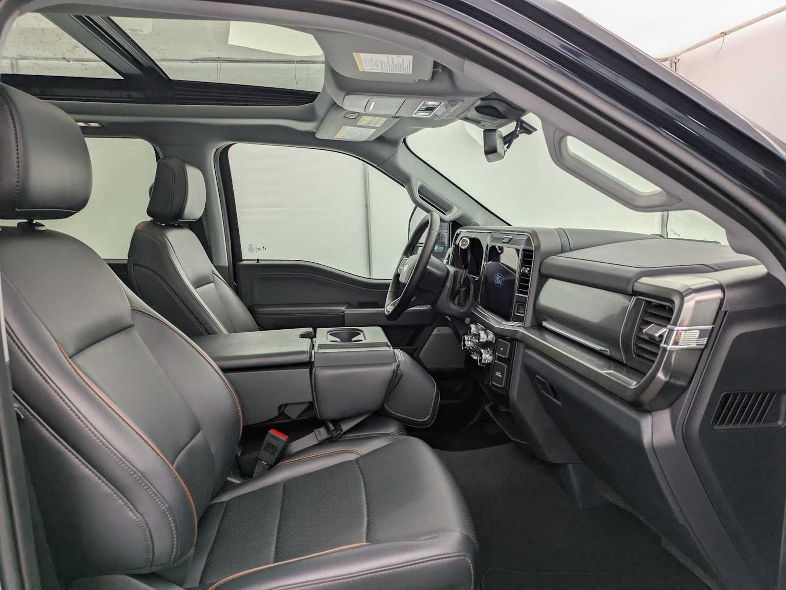 Thumbnail: 2025 Ford F-350 - 23