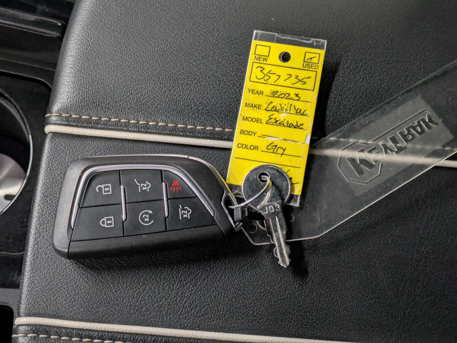 Thumbnail: 2023 Cadillac Escalade - 35