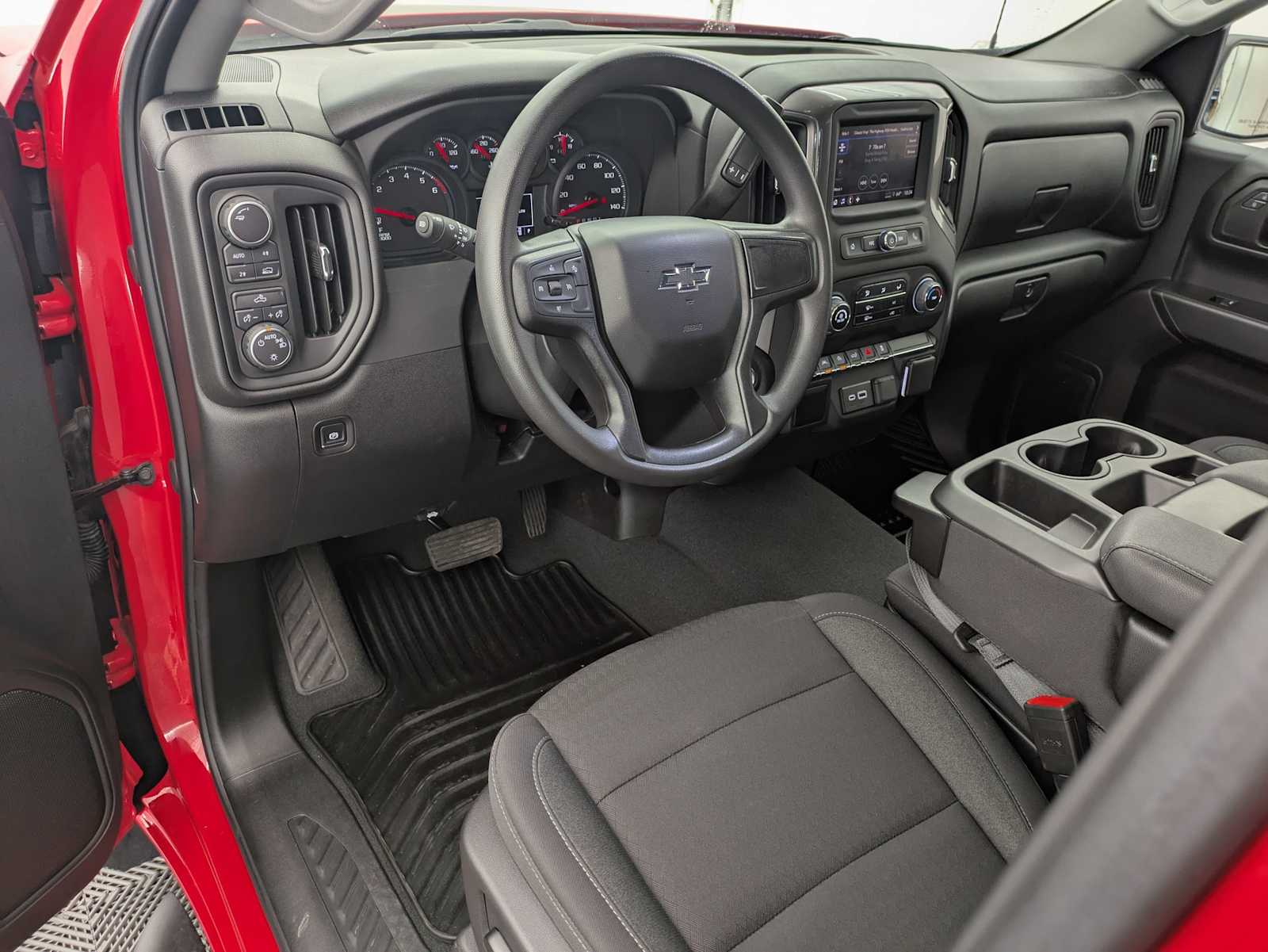 Thumbnail: 2025 Chevrolet Silverado 1500 - 2