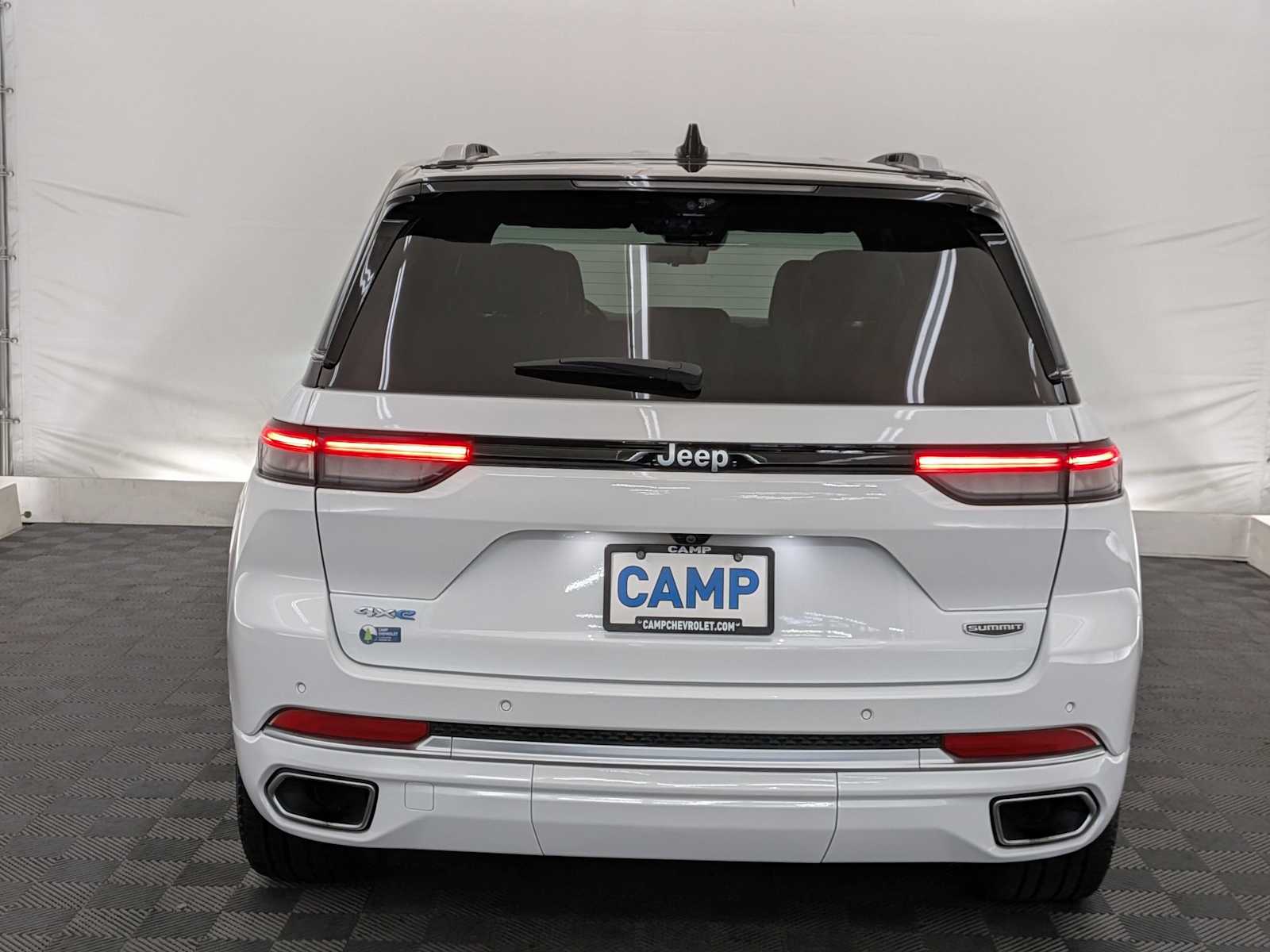 Thumbnail: 2023 Jeep Grand Cherokee - 5