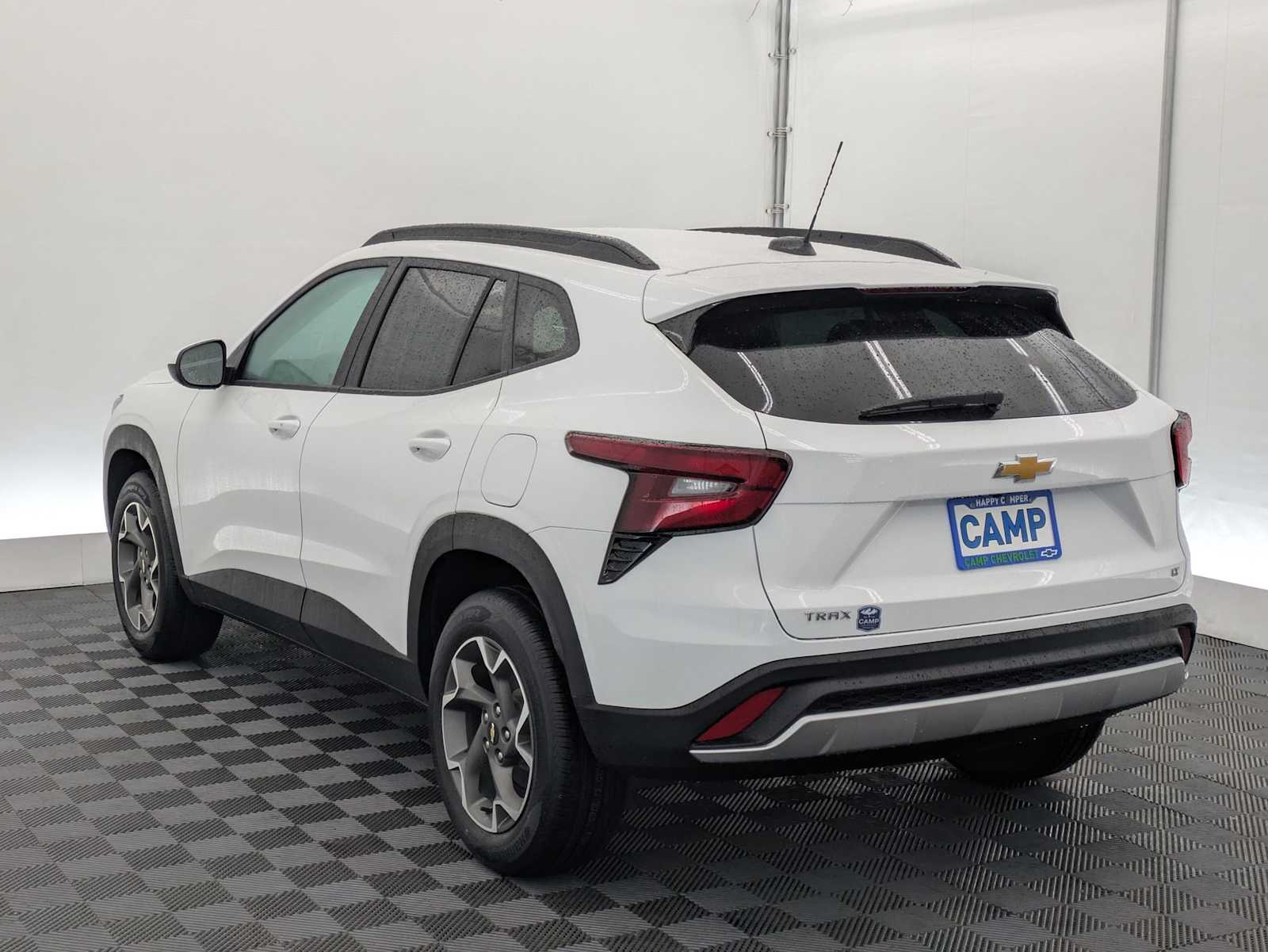 Thumbnail: 2026 Chevrolet Trax - 4