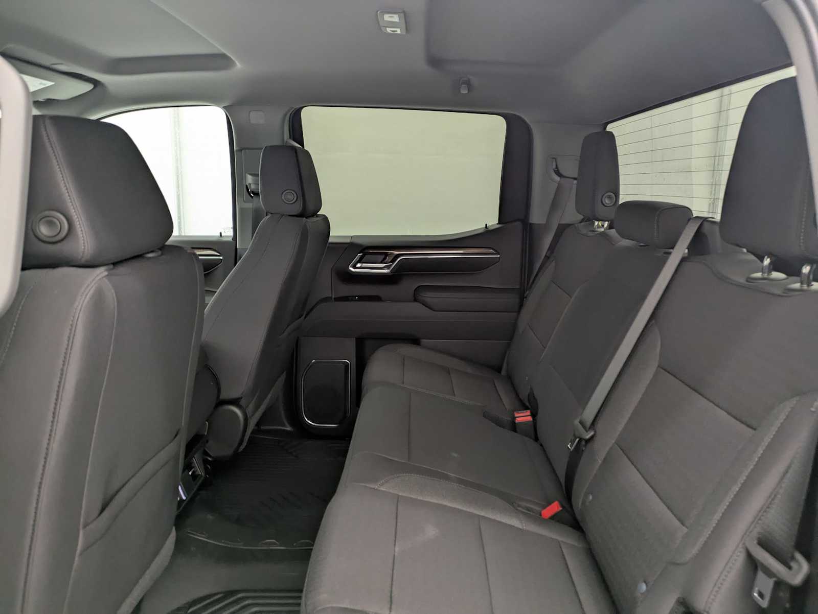 Thumbnail: 2026 Chevrolet Silverado 1500 - 21