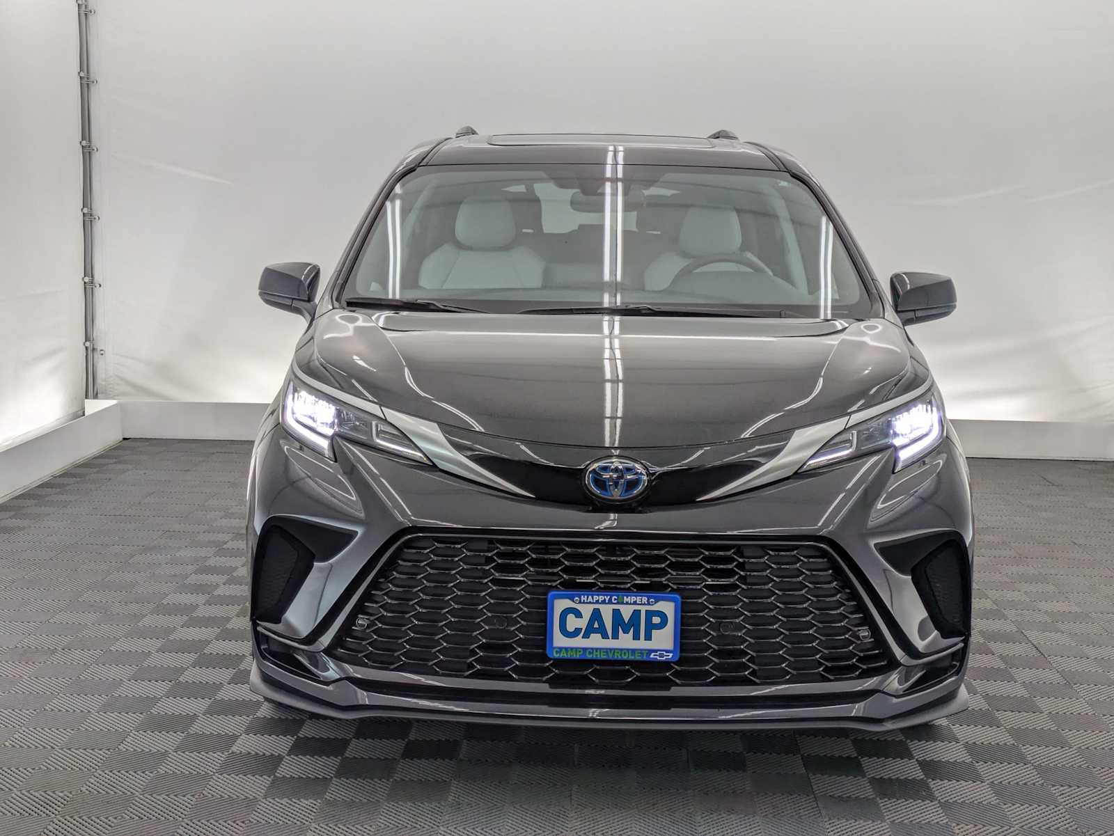 Thumbnail: 2024 Toyota Sienna - 9