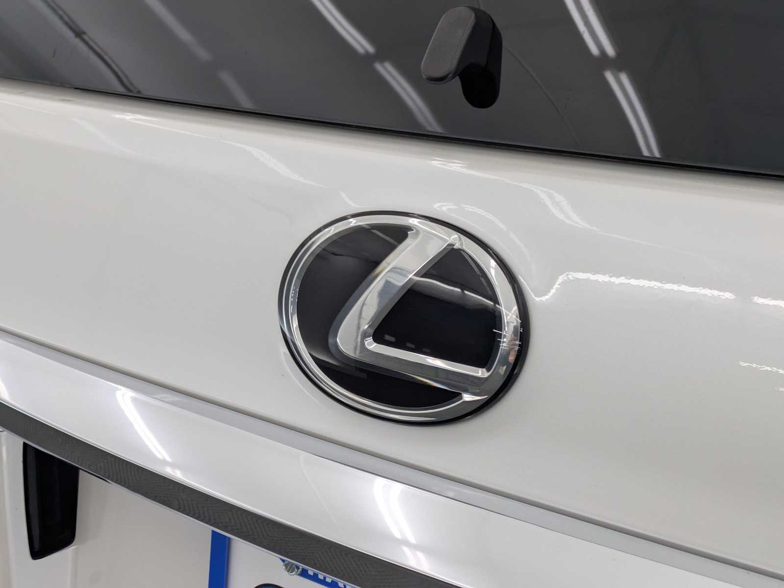 Thumbnail: 2023 Lexus GX - 12
