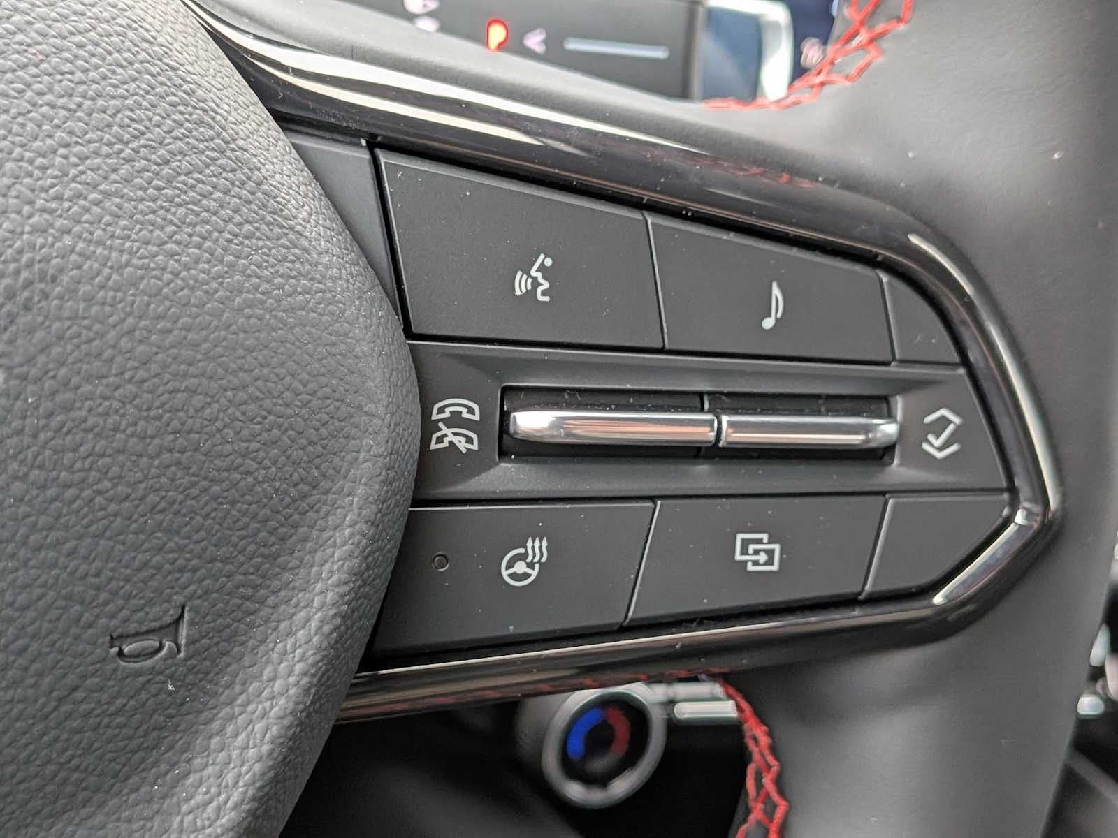 Thumbnail: 2026 Chevrolet Equinox - 25