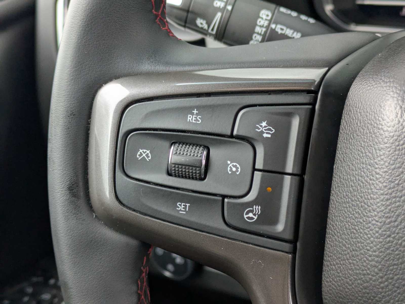 Thumbnail: 2023 Chevrolet Tahoe - 25