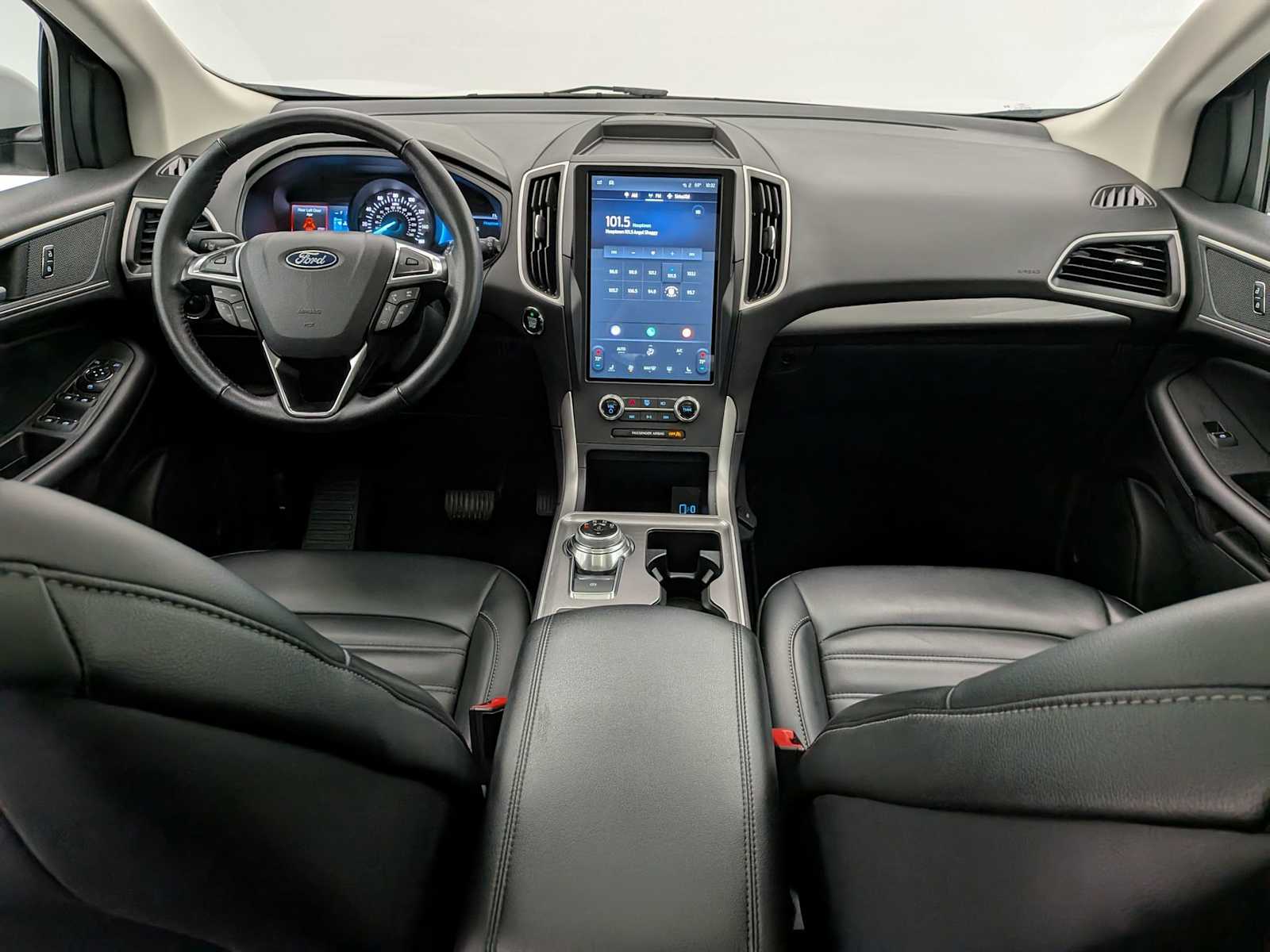 Thumbnail: 2024 Ford Edge - 16